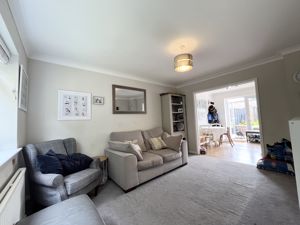 Lounge- click for photo gallery